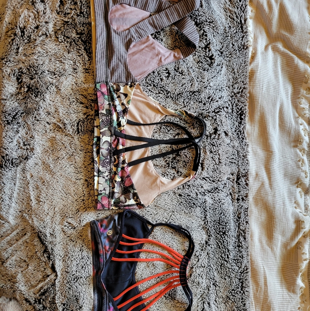 3 LULULEMON SPORTS BRAS